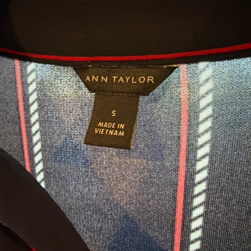 Ann Taylor Black Stripe Midi Shirt Dress Long Sleeve Button Front Tie Neck - S - Picture 4 of 6